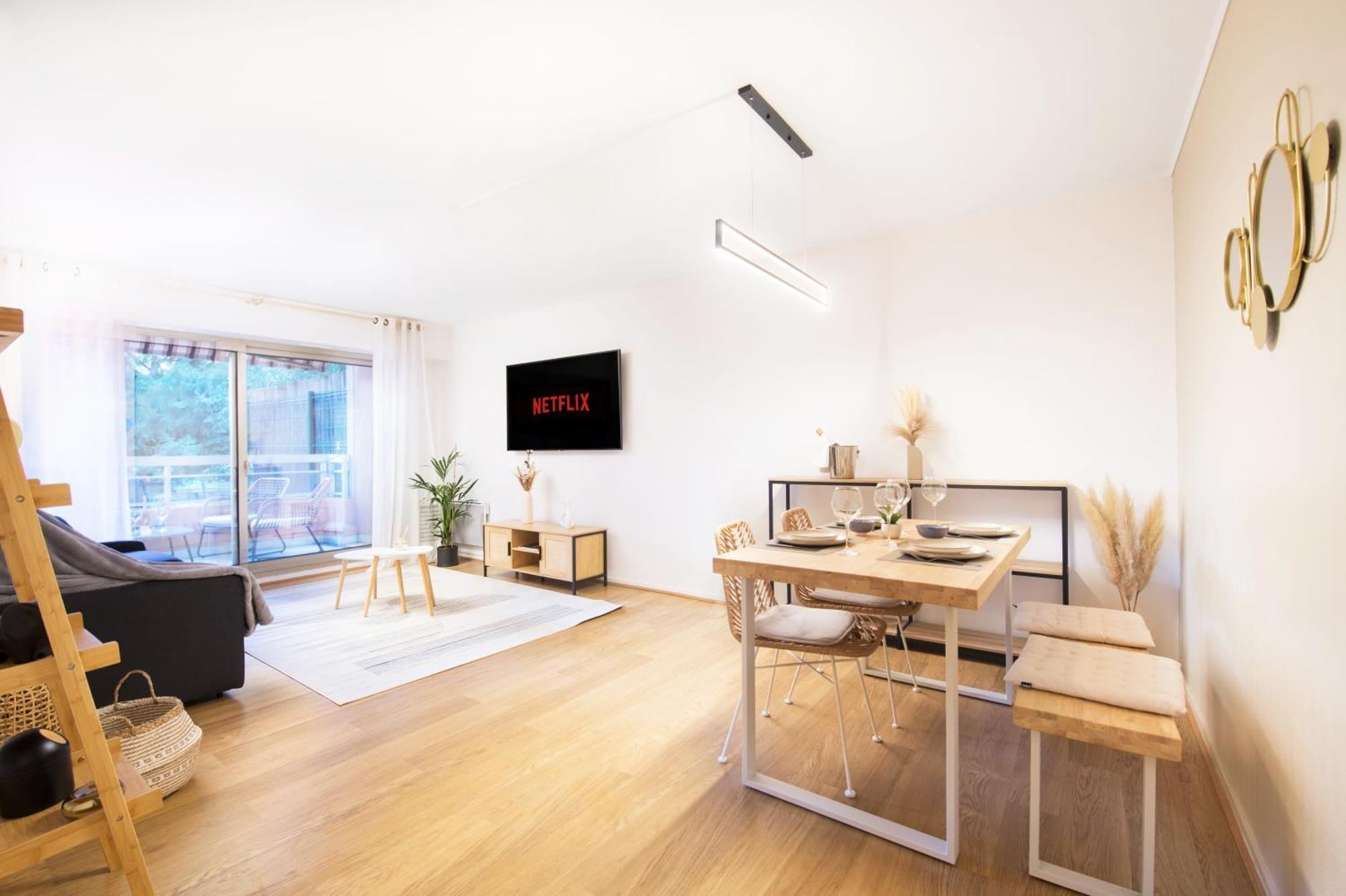 Appartement Renove - Terrasse - Parking - Bm نيس المظهر الخارجي الصورة