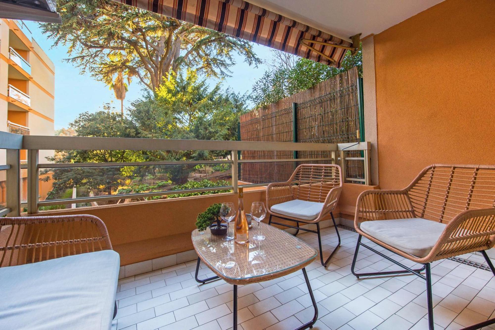 Appartement Renove - Terrasse - Parking - Bm نيس المظهر الخارجي الصورة